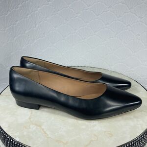 Clarks Flats Womens Sz 9.5 Black Leather Carabeth Abby Slip On Pointed Toe Shoes